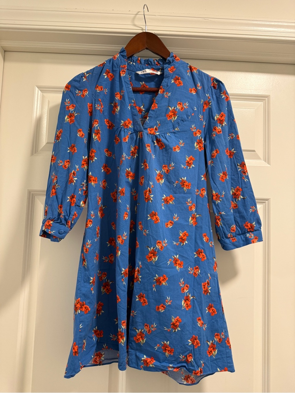 Zara Emma floral Blue Floral Long-Sleeve V-Neck hibiscus Tunic Dress